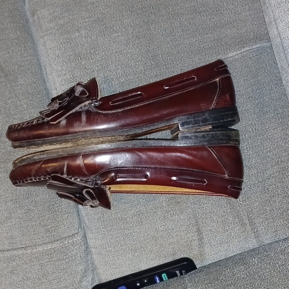 Vintage Cole Haan Men’s Tassel Burgundy Leather Loafers size 8, - Picture 3 of 7